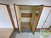 寝室の収納です。部屋がすっきり片付きます。