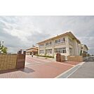 中学校「弥富中学校まで3300ｍ」