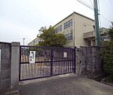 上賀茂小学校まで700m