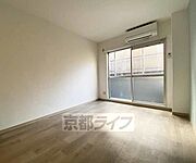 落ち着いた雰囲気のお部屋です