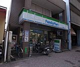 ファミリーマート中徳烏丸二条店まで131m 烏丸御池少し北側です。