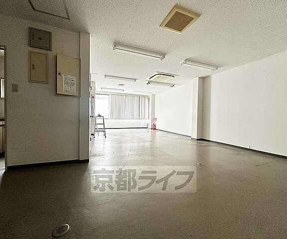 室内