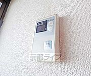 バルコニーに洗濯機が置けます。
