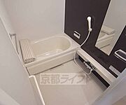 ゆったりとしたバスルーム