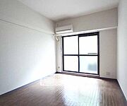 シンプルな洋室です。