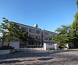 中京中学校まで1300m 二条駅前です
