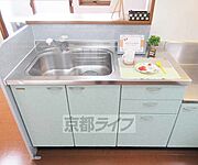 作業スペース広々