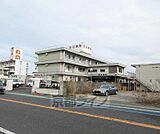 堅田中学校まで1198m