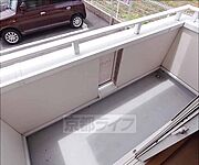 バルコニーは南側です