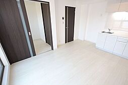 ALEGRIA住道II 1階1LDKのリビング/ダイニング