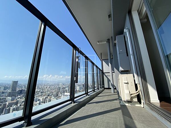 画像11:大阪ひびきの街 ザ・サンクタスタワー　バルコニー