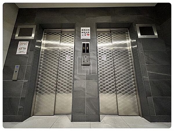 画像25:プレサンスOSAKADOMECITYスクエア　エレベーター