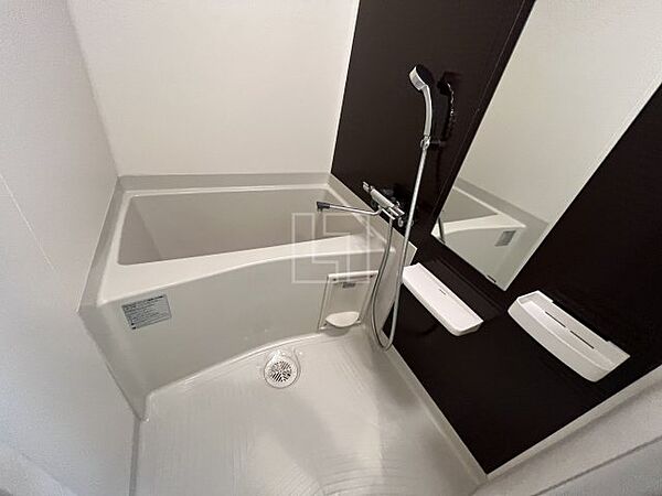 画像7:Luxe難波西III　バスルーム