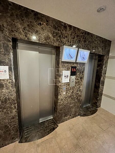 画像27:Luxe難波西III　エレベーター2基