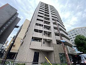 リーガル岡崎橋  ｜ 大阪府大阪市西区靱本町2丁目（賃貸マンション1K・8階・30.05㎡） その1