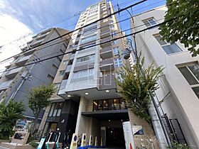 ルクレ北堀江  ｜ 大阪府大阪市西区北堀江1丁目（賃貸マンション1LDK・12階・42.04㎡） その1