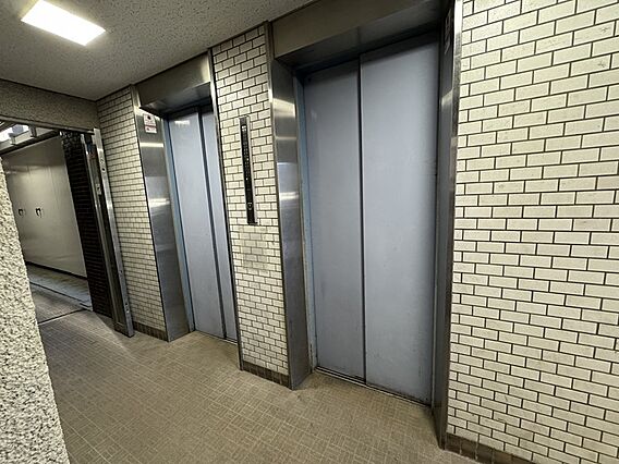 エレベータが2...