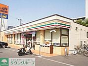 セブンイレブン川崎小向東店 徒歩4分。コンビニ 320m