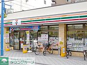 セブンイレブン鹿島田店 徒歩8分。コンビニ 590m