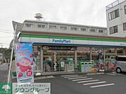 ファミリーマート南加瀬四丁目店 10m