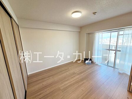古い物件はすぐ壊れそうで不安という方へ。引渡し後も住まいのトラブルはフォローし、24時間対応のアフターサービスも付帯。購入後のリスクを数値化し将来の不安を抑える、売りっぱなしを否定する提案。