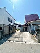 【5月31日まで現況販売】駐車場です。カーポート付きです。