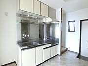 同物件内の他の部屋の写真です