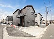 【ぜひ現地をご確認下さい】陽当りや通風性など各所に施された工夫で住みやすさを実現。部屋の大きさや周辺環境・街並など、資料には掲載していない情報が現地にはたくさんございます。是非ご確認下さい。…