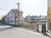小学校 480m 大砂土東小学校(あいさつが明るい声だと、まわりをワクワクさせます。汗をかくと心が爽やかになります。絵本や小説を読むと想像力がときめきます。すべては心の栄養に。砂東4つのいっ…