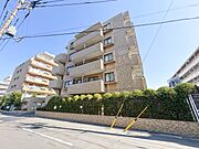 【外観】こちらの物件が少しでも気になるようでしたら、お気軽にお問合せください。人生でいちばん大きなお買い物ですので、ゆっくりご見学ください。ネット上の画像と実際の見学では、リアル感がまるで違…