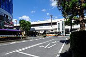 駅 3300m 大宮駅(JRは新幹線と在来線、私鉄とともに東京と東北信越地方を結ぶ 埼玉県最大のターミナル駅。周辺の商業施設やグルメも充実！)