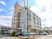 中島病院(戸田市下戸田2丁目、戸田公園駅から徒歩約13分の場所に位置する病院。診療科目は内科、消化器内科、外科、整形外科、人工透析。「なかじまクリニック」には皮膚科、小児科などもあります。)…