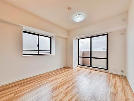【洋室6帖】充実した生活は伸びやかな居室空間から始まります