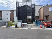 【外観】こちらの物件が少しでも気になるようでしたら、お気軽にお問合せください。人生でいちばん大きなお買い物ですので、ゆっくりご見学ください。ネット上の画像と実際の見学では、リアル感がまるで違…