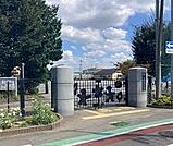 小学校 2080m 上尾市立中央小学校