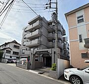 【外観】陽当りや通風性など各所に施された工夫で住みやすさを実現。部屋の大きさや周辺環境・街並など、資料には掲載していない情報が現地にはたくさんございます。是非ご確認下さい。