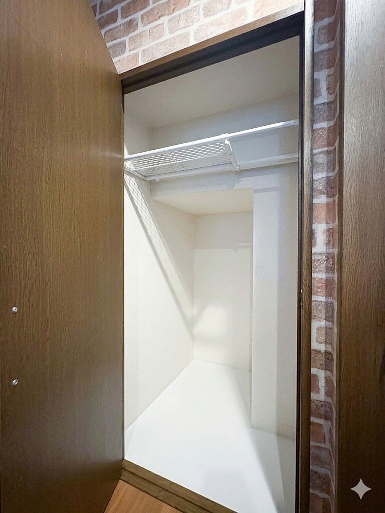 Image 28