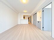 【LDK16.2帖】内装もいたってシンプル。家事や趣味、子育てにも集中。