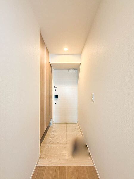 玄関を拡大表示