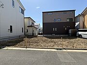 【外観】こちらの物件が少しでも気になるようでしたら、お気軽にお問合せください。人生でいちばん大きなお買い物ですので、ゆっくりご見学ください。ネット上の画像と実際の見学では、リアル感がまるで違…