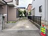 駐車場：【駐車場】毎日の生活にマイカーが必須という方は、購入を検討する際、駐車場があることは大事な条件です。毎日の通勤や家族の送迎、買い物やお出かけなどクルマのある暮らしを満喫したい方は要チェック。…