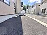 駐車場：【駐車場】毎日の生活にマイカーが必須という方は、購入を検討する際、駐車場があることは大事な条件です。毎日の通勤や家族の送迎、買い物やお出かけなどクルマのある暮らしを満喫したい方は要チェック。…