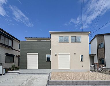 外観：【外観】こちらの物件が少しでも気になるようでしたら、お気軽にお問合せください。人生でいちばん大きなお買い物ですので、ゆっくりご見学ください。ネット上の画像と実際の見学では、リアル感がまるで違…