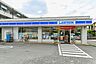 周辺：コンビニ 600m ローソン蕨塚越六丁目店