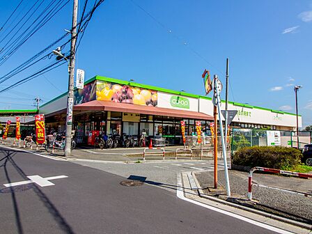 スーパー 1300m コープみらい 上木崎店(おいしさと安心をうれしい価格でご提供しています。食を中心に暮らしの必需品をお届けし、各ご家庭の楽しい食卓創りに参加しています。産直にも生産者と組…