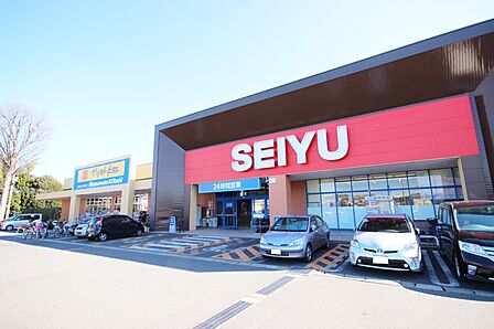 スーパー 600m 西友川口赤山店(全国展開の強さをもっています。東京都を拠点として全国展開するスーパーマーケットチェーンです。家族の味方を自負し、食料品、衣料品、住居用品などを時代のニーズ…