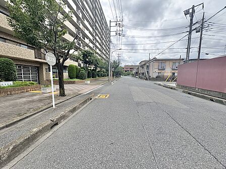 【外観】家の良し悪しだけでなく周辺環境も重要なポイント。