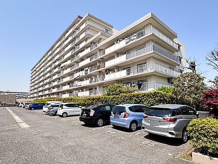 こちらの物件が少しでも気になるようでしたら、お気軽にお問合せください。人生でいちばん大きなお買い物ですので、ゆっくりご見学ください。ネット上の画像と実際の見学では、リアル感がまるで違います。…