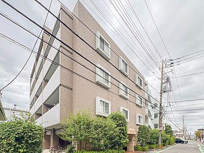 外観:【外観】こちらの物件が少しでも気になるようでしたら、お気軽にお問合せください。人生でいちばん大きなお買い物ですので、ゆっくりご見学ください。ネット上の画像と実際の見学では、リアル感がまるで違… 外観:【外観】こちらの物件が少しでも気になるようでしたら、お気軽にお問合せください。人生でいちばん大きなお買い物ですので、ゆっくりご見学ください。ネット上の画像と実際の見学では、リアル感がまるで違…