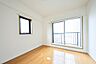 子供部屋：【今どきのこども部屋】  昨今のトレンドになりつつあるのが、広過ぎず、快適すぎない子ども部屋。勉強と寝るだけの部屋にすることで閉じこもりがなくなり、リビングで過ごす時間が増えると言われていま…
